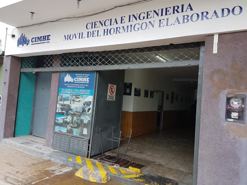 Fachada do laboratorio do Grupo CIMHE em Buenos Aires